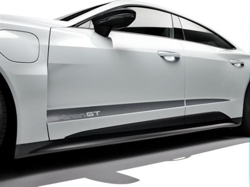 Audi e-tron GT quattro Coupé Designfolie Platiniumgrå